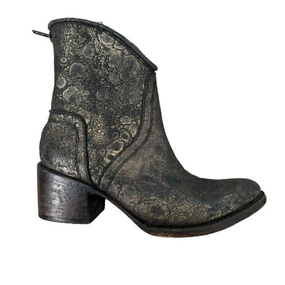Freebird by Steve Madden Black Gold Distressed Western Ankle Boots Peak Sz 7